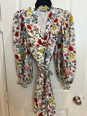 alice + olivia Floral Blouse in White with Multicolor Flowers